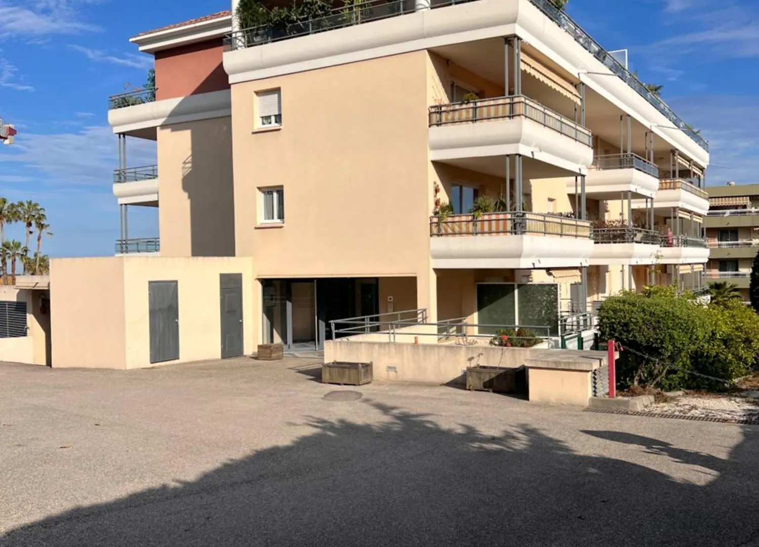 Appartement Renove , Terrasse, Parking En Sous Sol Apartmán Saint-Laurent-du-Var